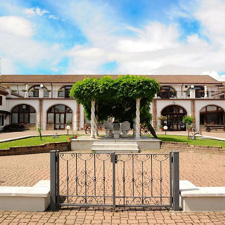 Il Carrettino Country Hotel Тортона Екстер'єр фото